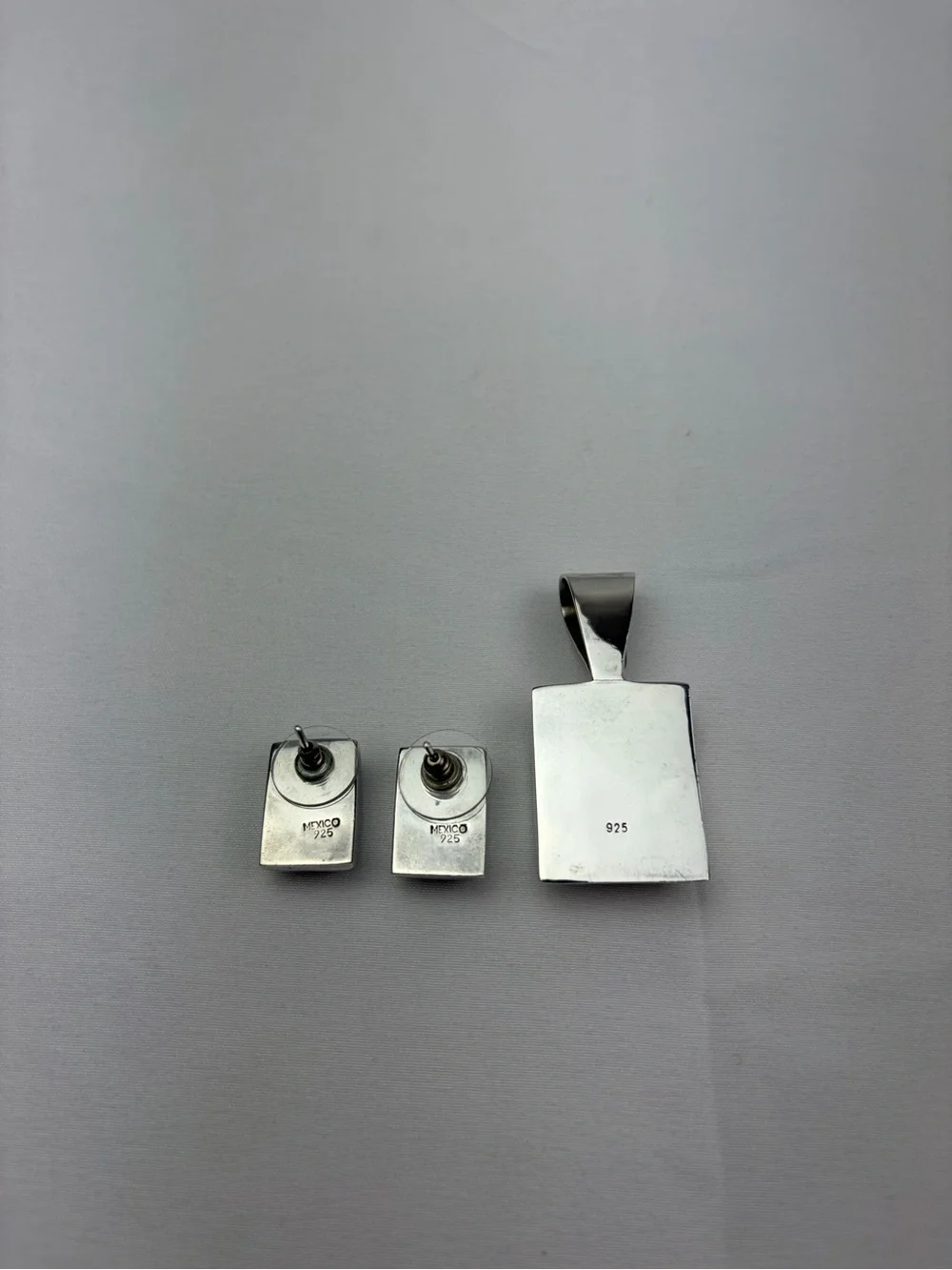 Vintage Silpada Sterling Sliver Pendant & Earrings Set
